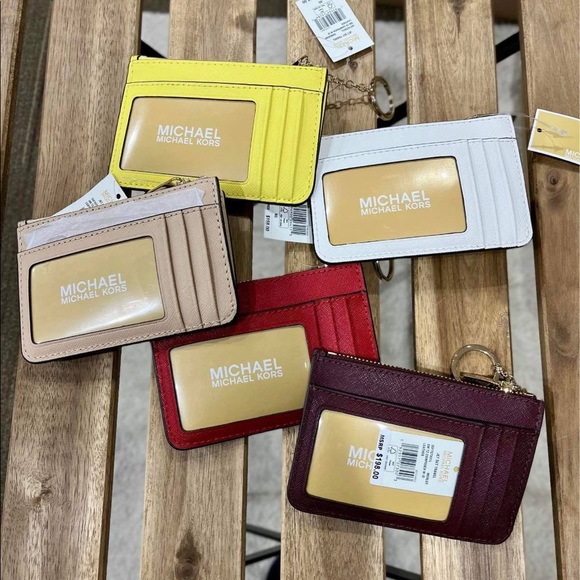 Mk Card Key Holder - Picture 2 of 2